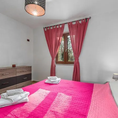 Mirabella Вилла *