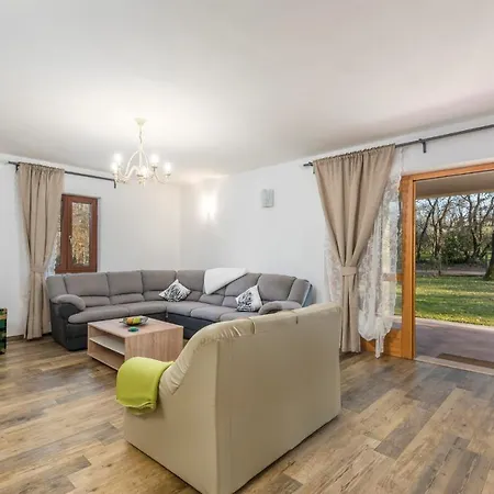 Mirabella Villa