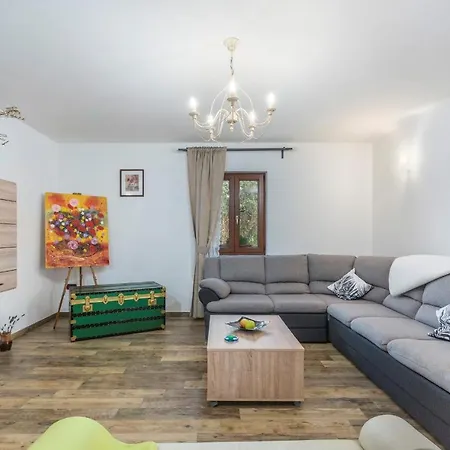 Вилла Mirabella