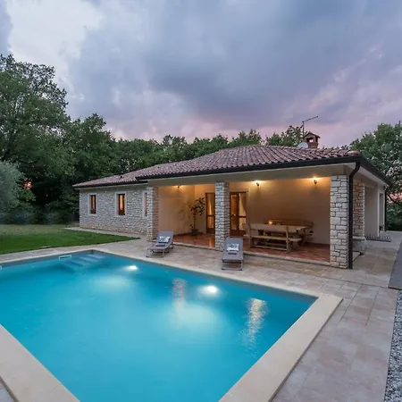 Вилла Mirabella *